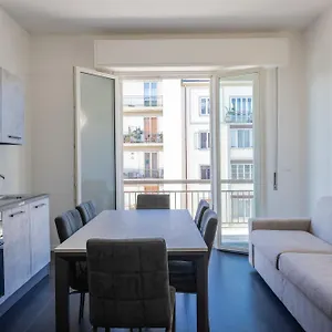 https://apt-lungarno-florence.it-tuscanyhotel.com